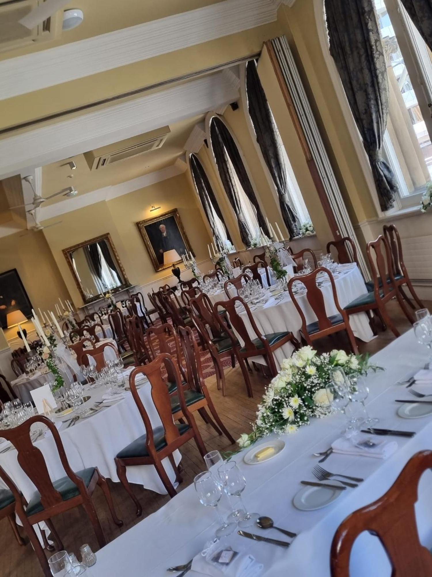 Aparthotel The Racquet Club