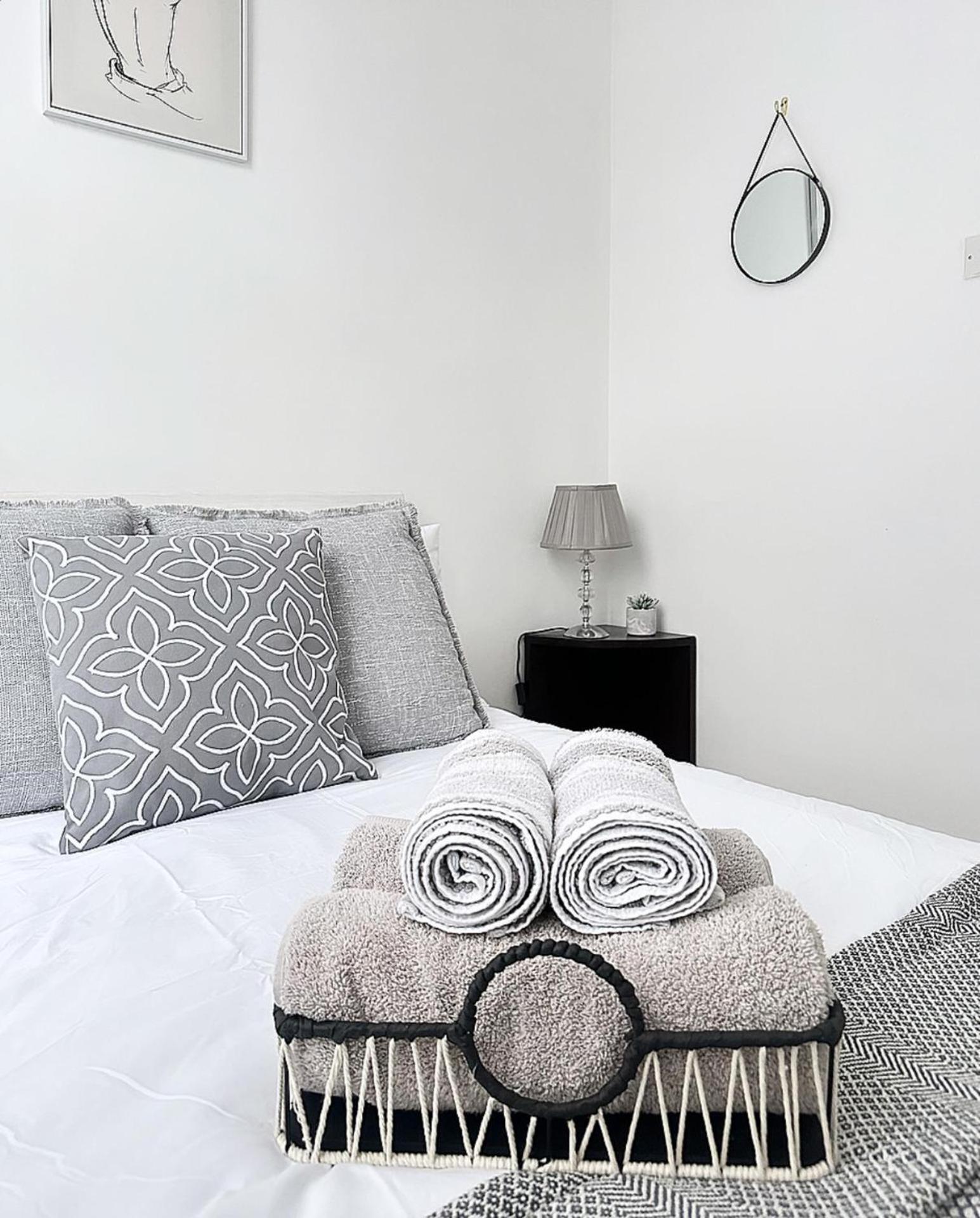 Holiday home 3 Bedroom House Near Football Stadium Liverpool