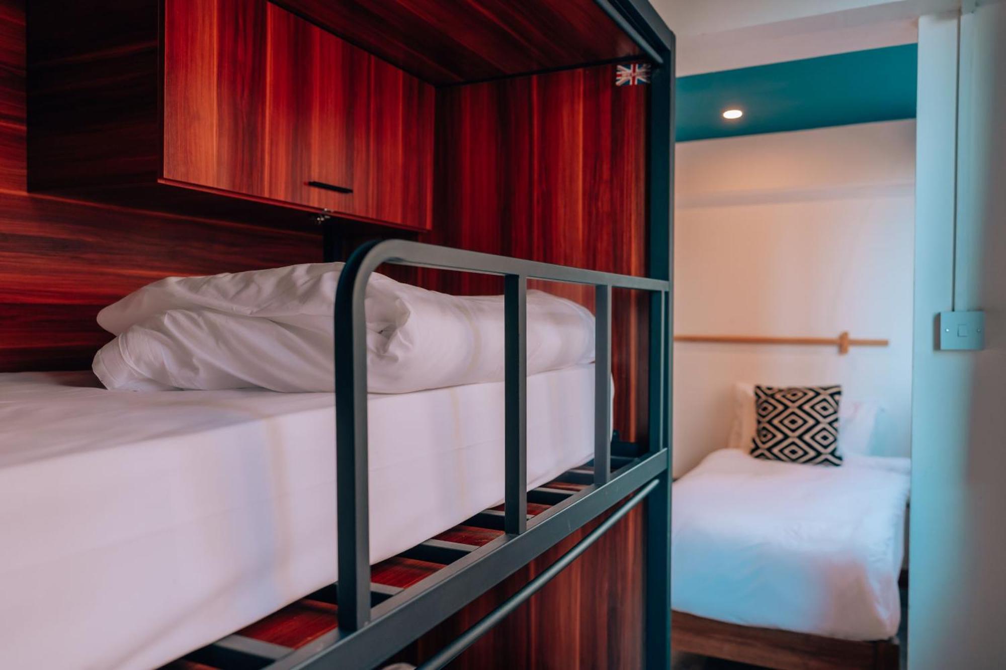 Hostel Malacuna