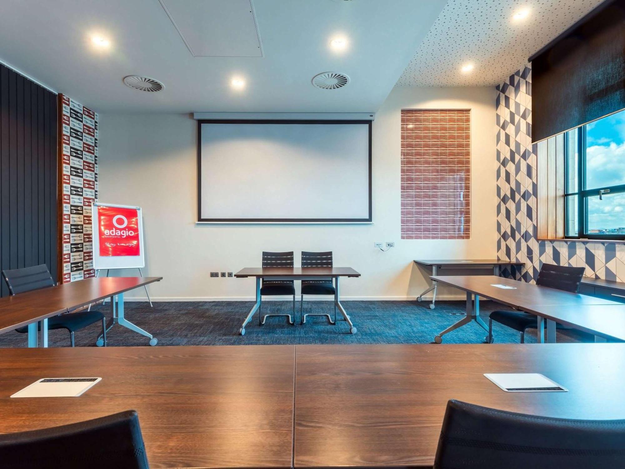 Aparthotel Adagio Centre 4*