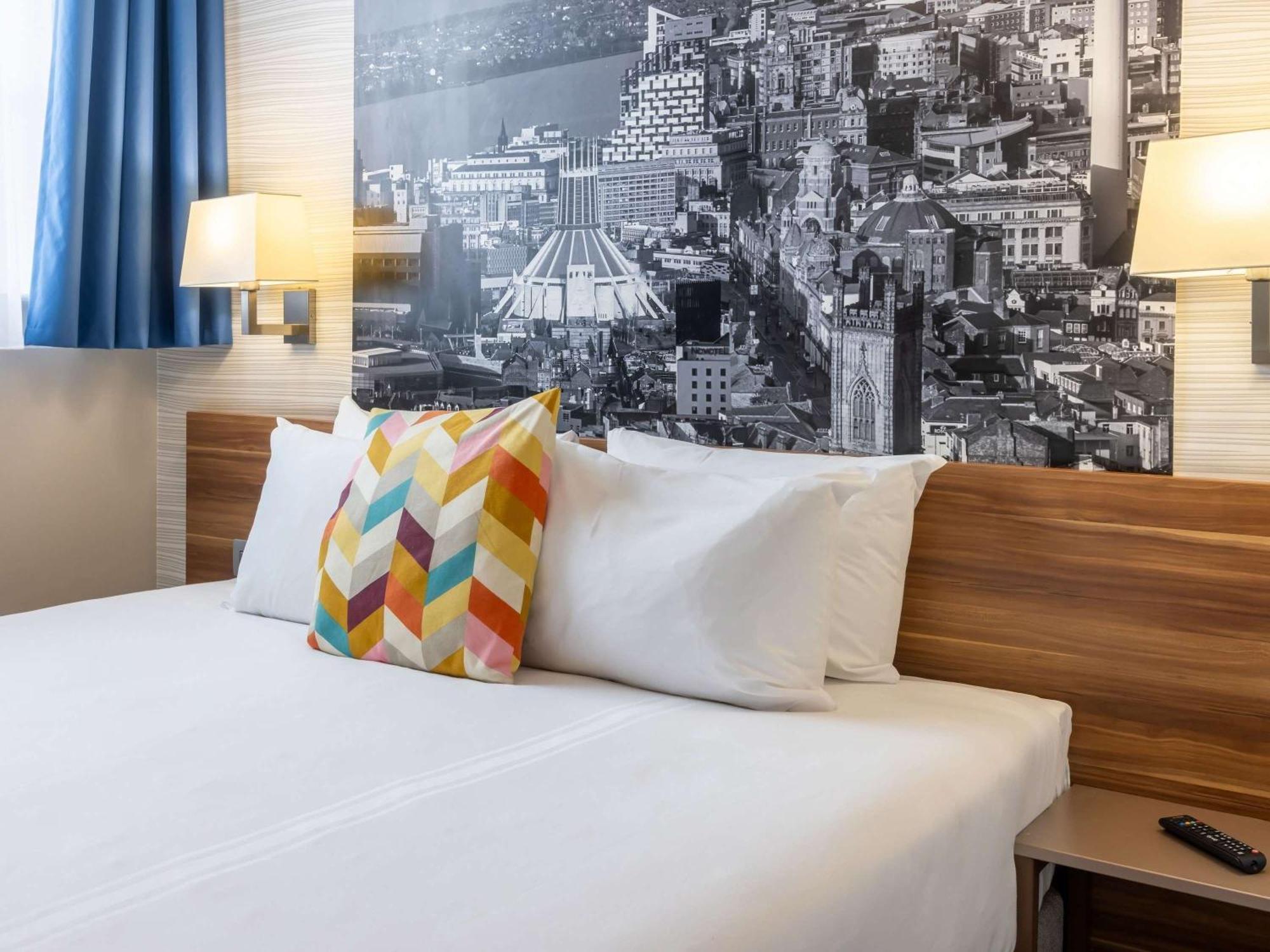 Adagio Centre Aparthotel 4*