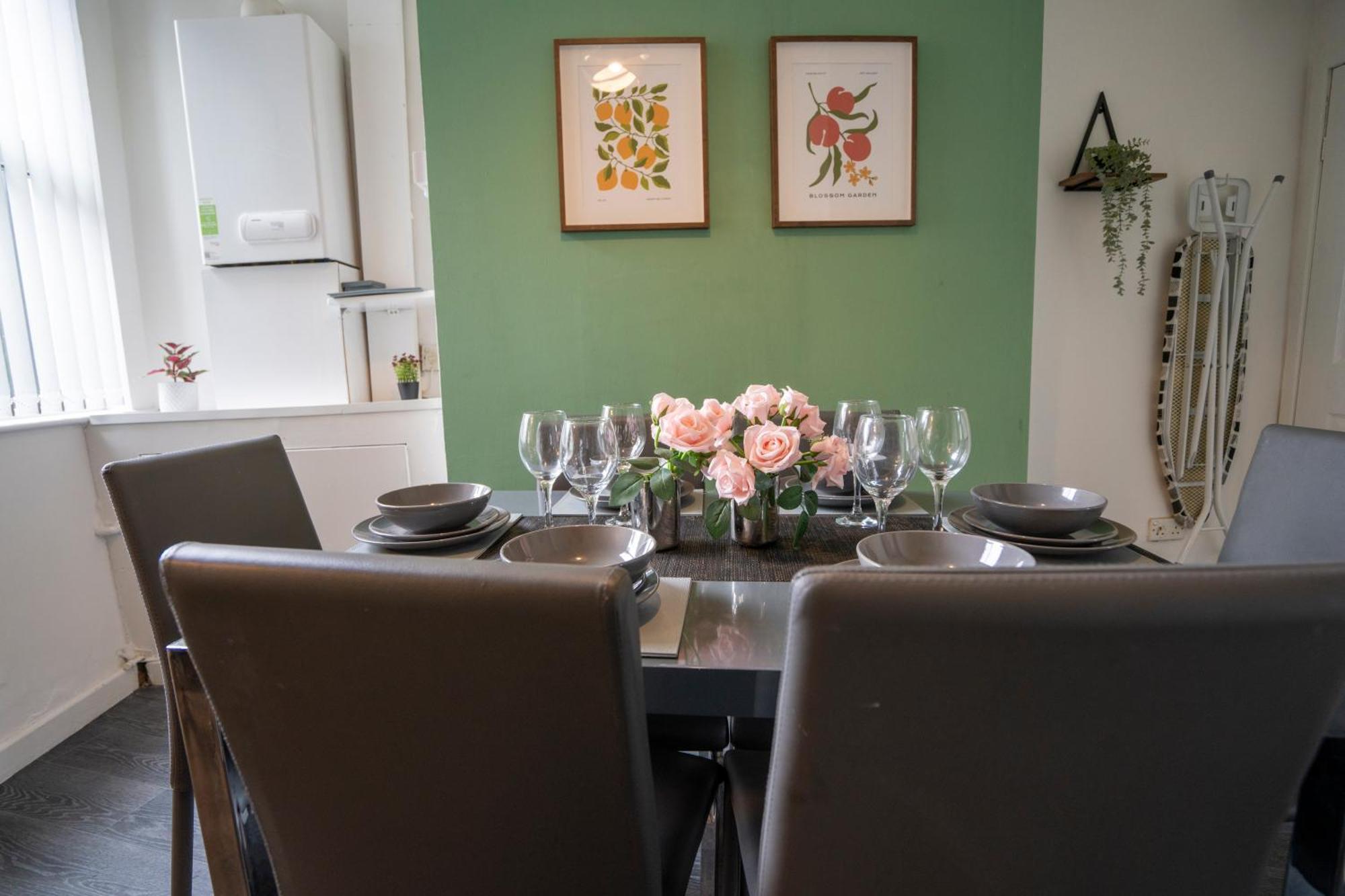 Walton Breck House Holiday home Liverpool