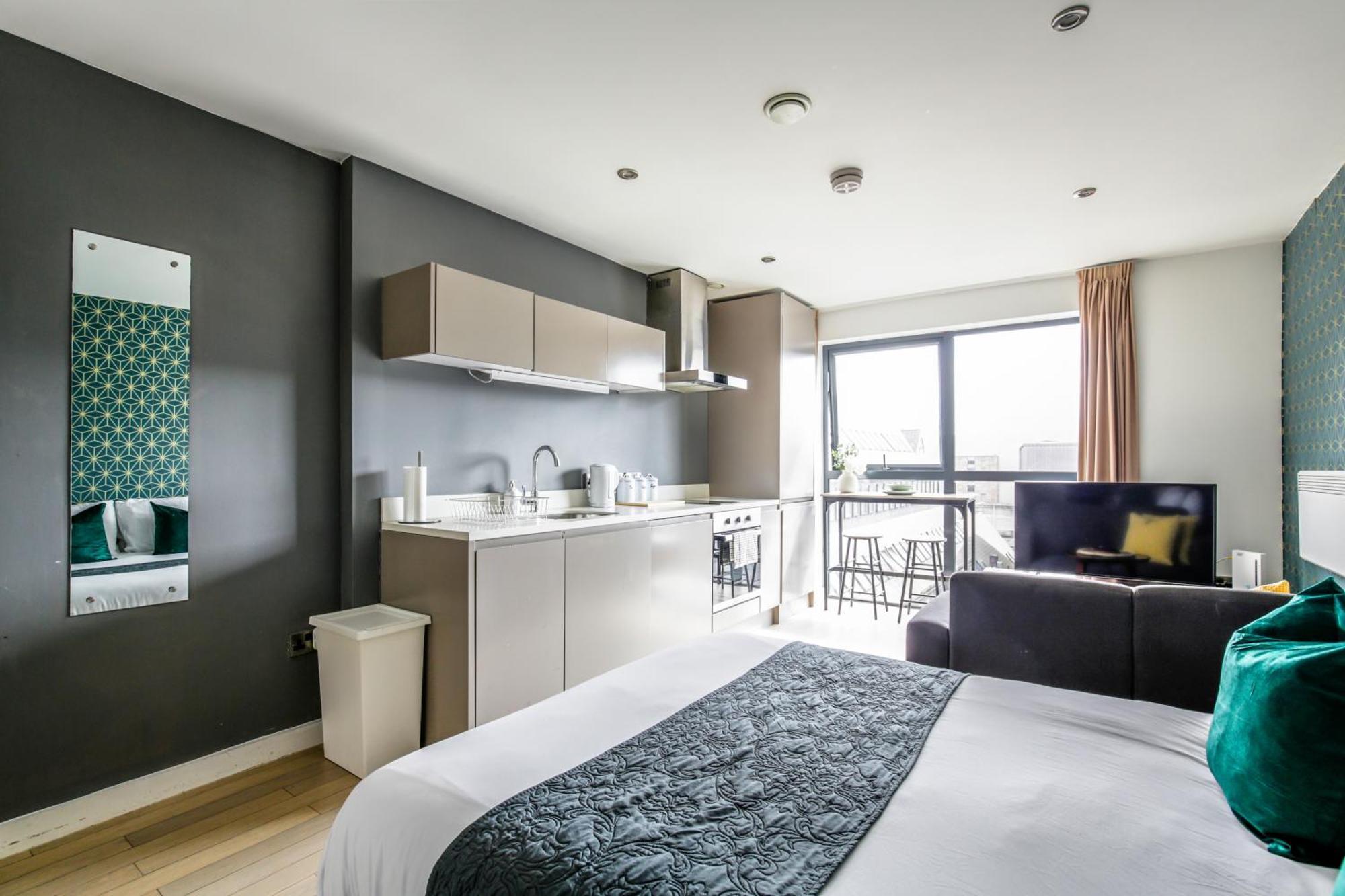 Apartment Central Studio By Bold