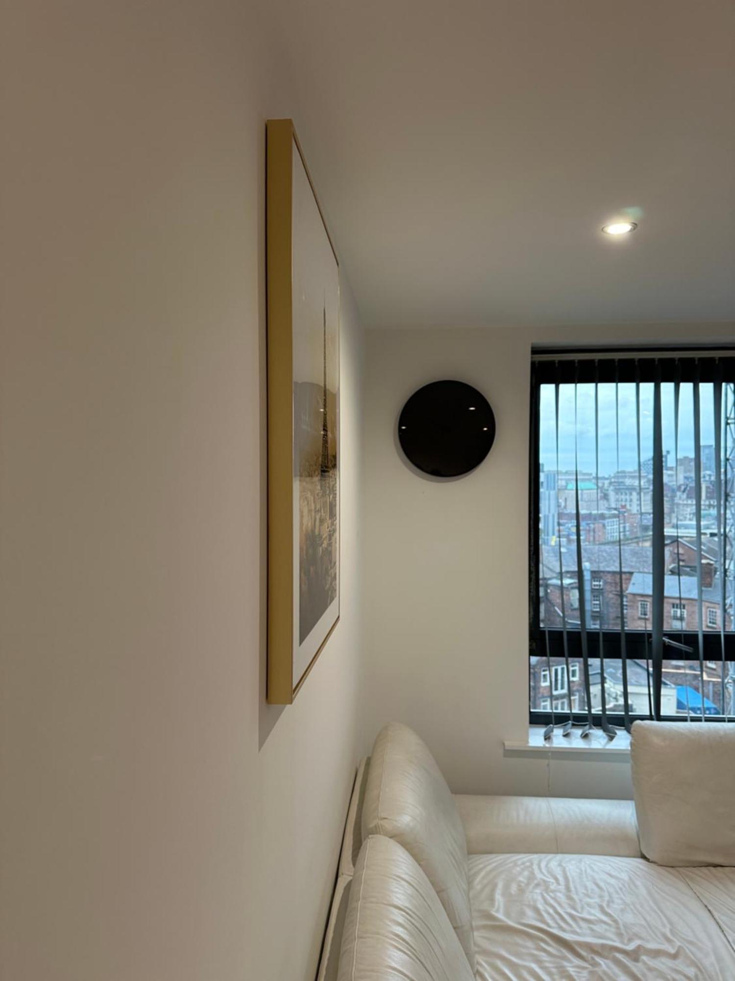 Apartment Centre 2 Bed 2 Bath With En-suite Liverpool