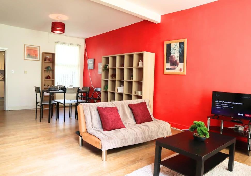 Holiday home New 6-Bed House Close To Anfield Stadium & City *