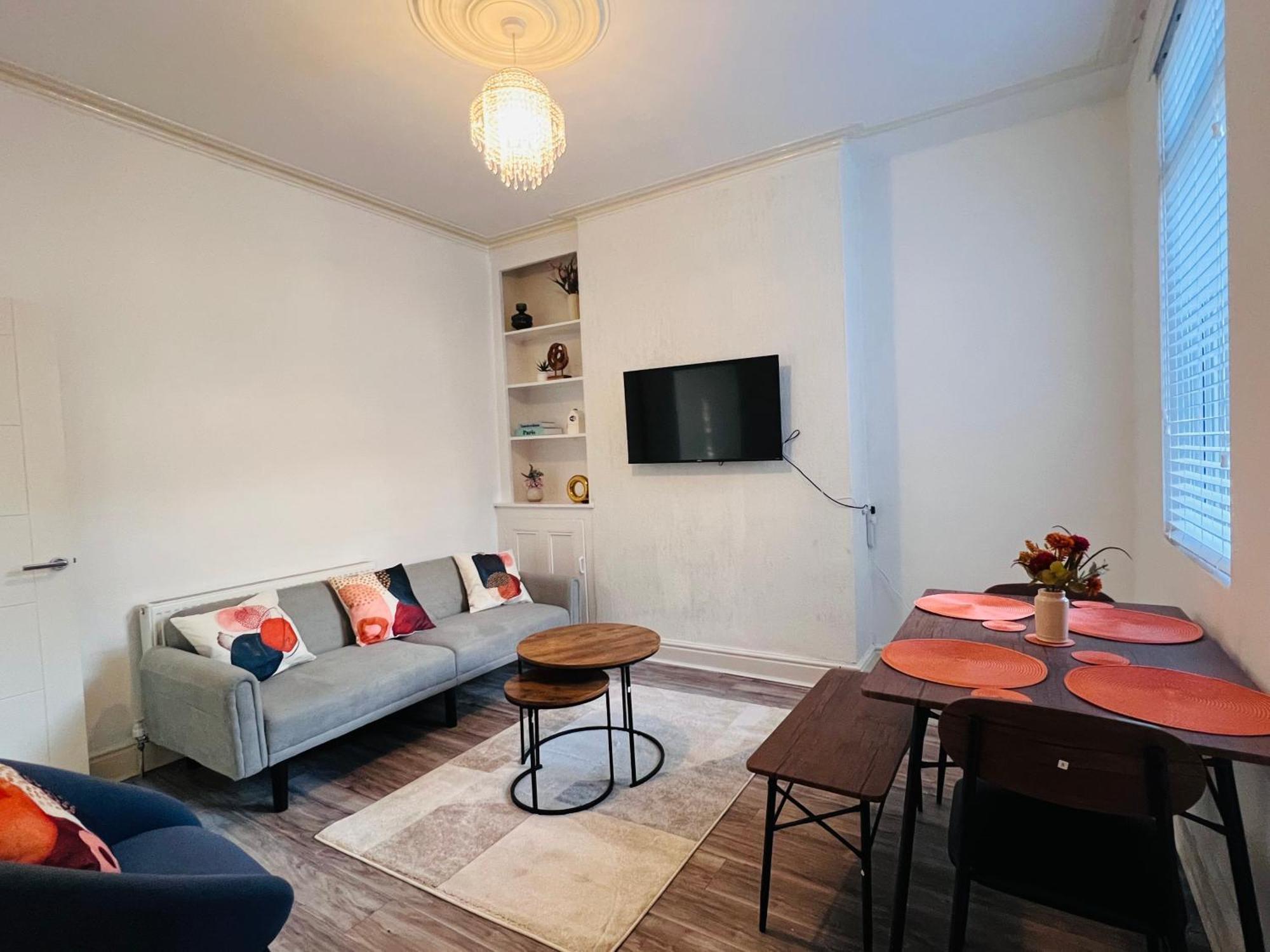 Apartment 3-bed Stylish