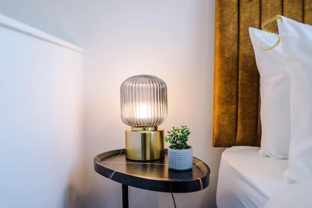 Stylish 3bed - Centre - Parking - Sleep 5