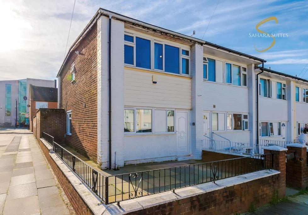 Stylish 3bed - Centre - Parking - Sleep 5 Liverpool