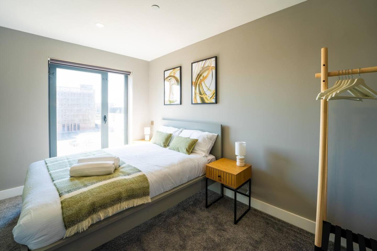 Monarchs Quay 2-bed Flat By Waterfront *
