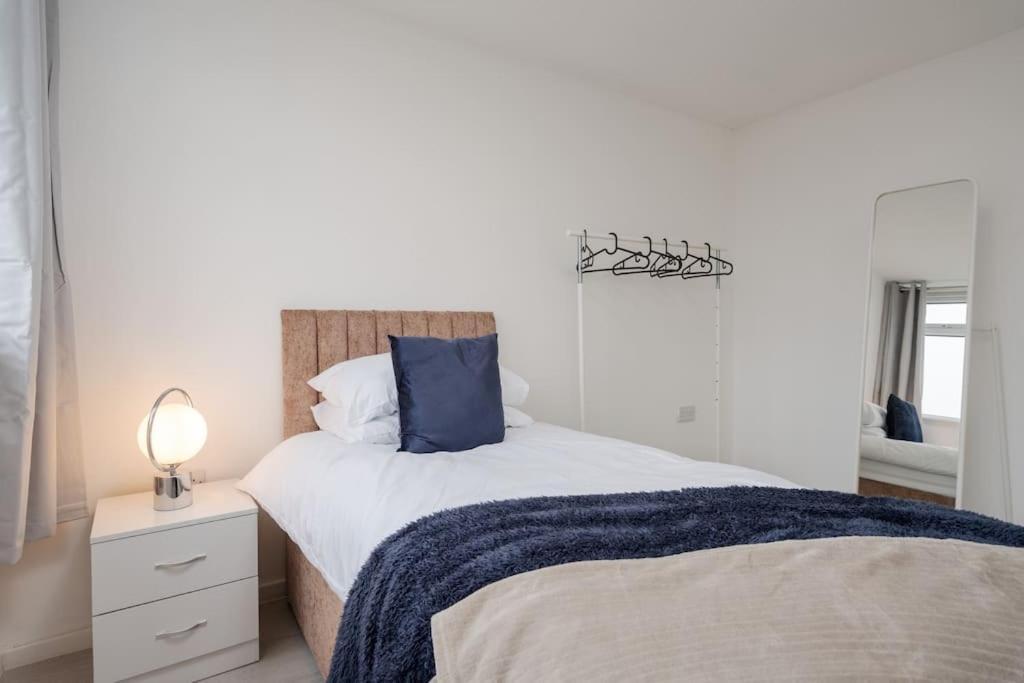 Comfy 3 Bedroom - Merseyside