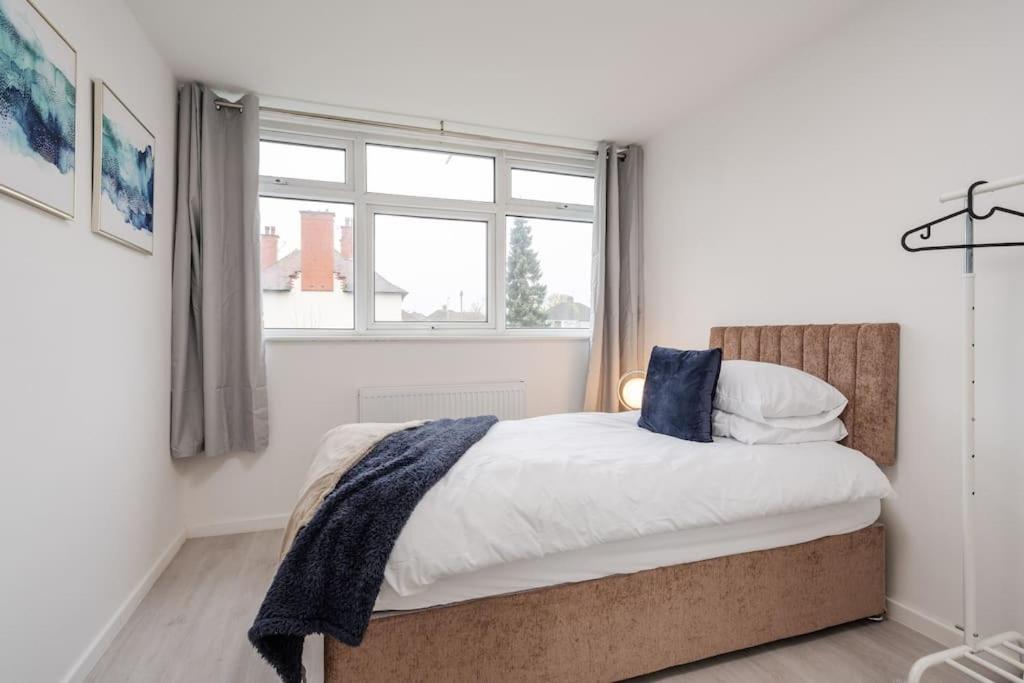 Comfy 3 Bedroom - Merseyside Holiday home Liverpool