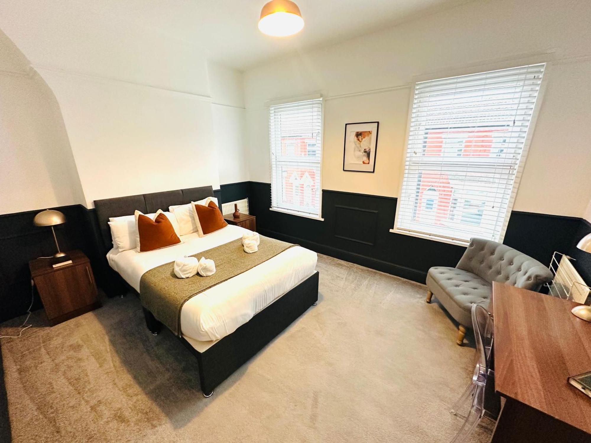 The Residency Kensington * Liverpool
