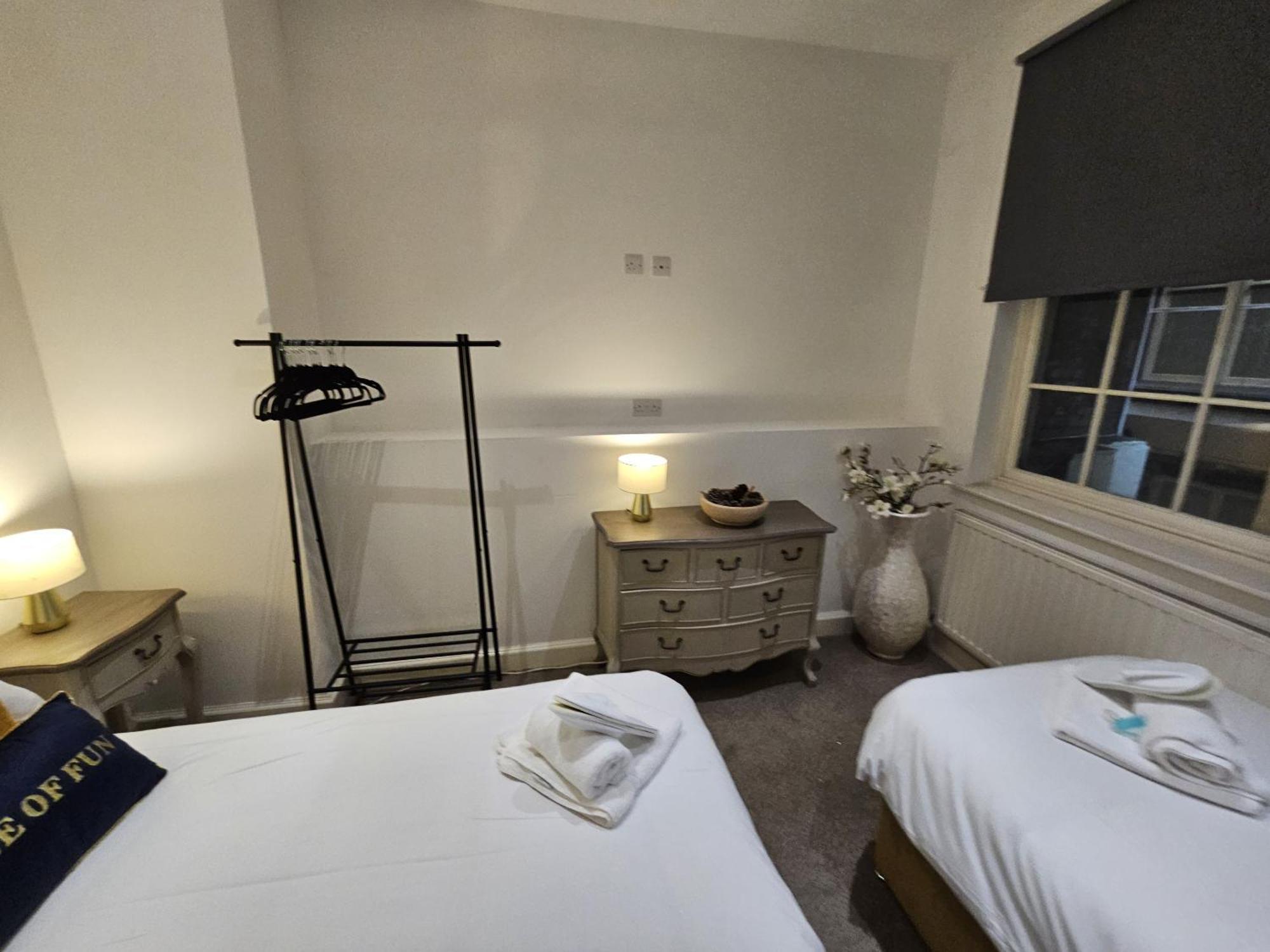 Bed & Breakfast Customs House