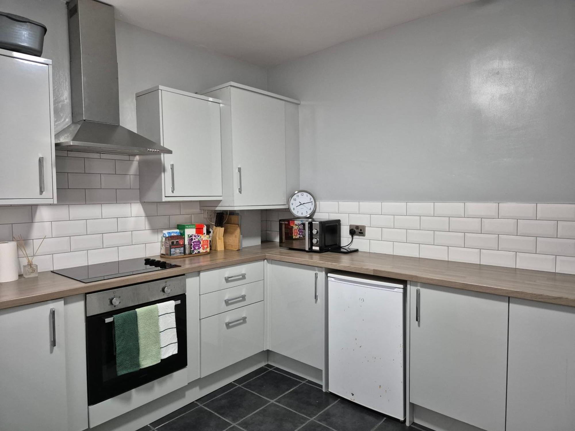 House Next To Anfield Stadium, Goodison Park Homestay *