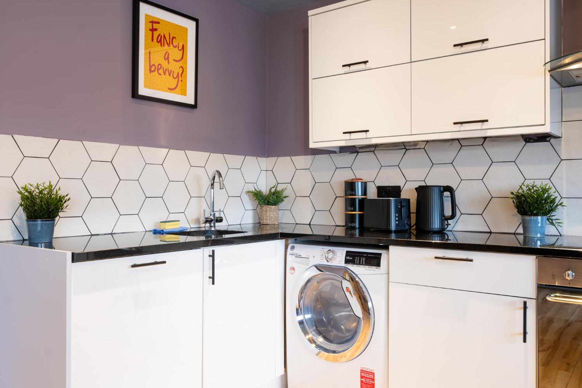 Centre Two Bedroom In The Heart Of * Liverpool