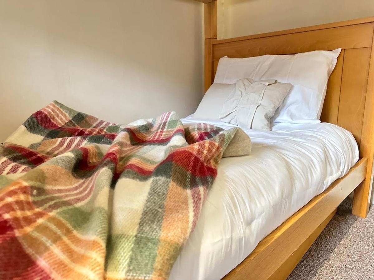 Apartment 1 Min To Everton Fc Free Parking, Chic Liverpool