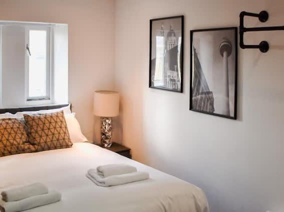 Castle Street 2 Bedroomed Next To The Ivy Apartment *