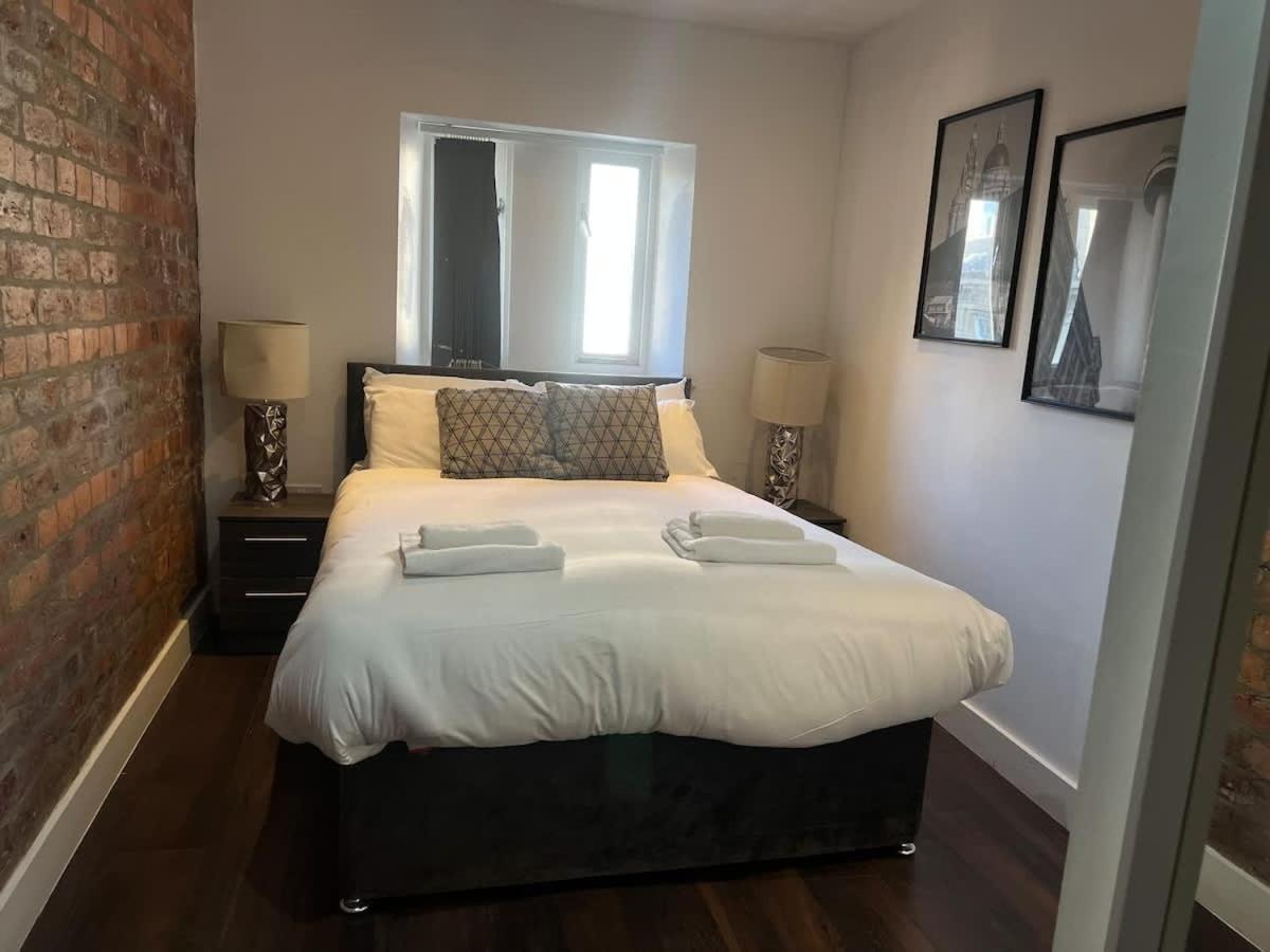 Castle Street 2 Bedroomed Next To The Ivy