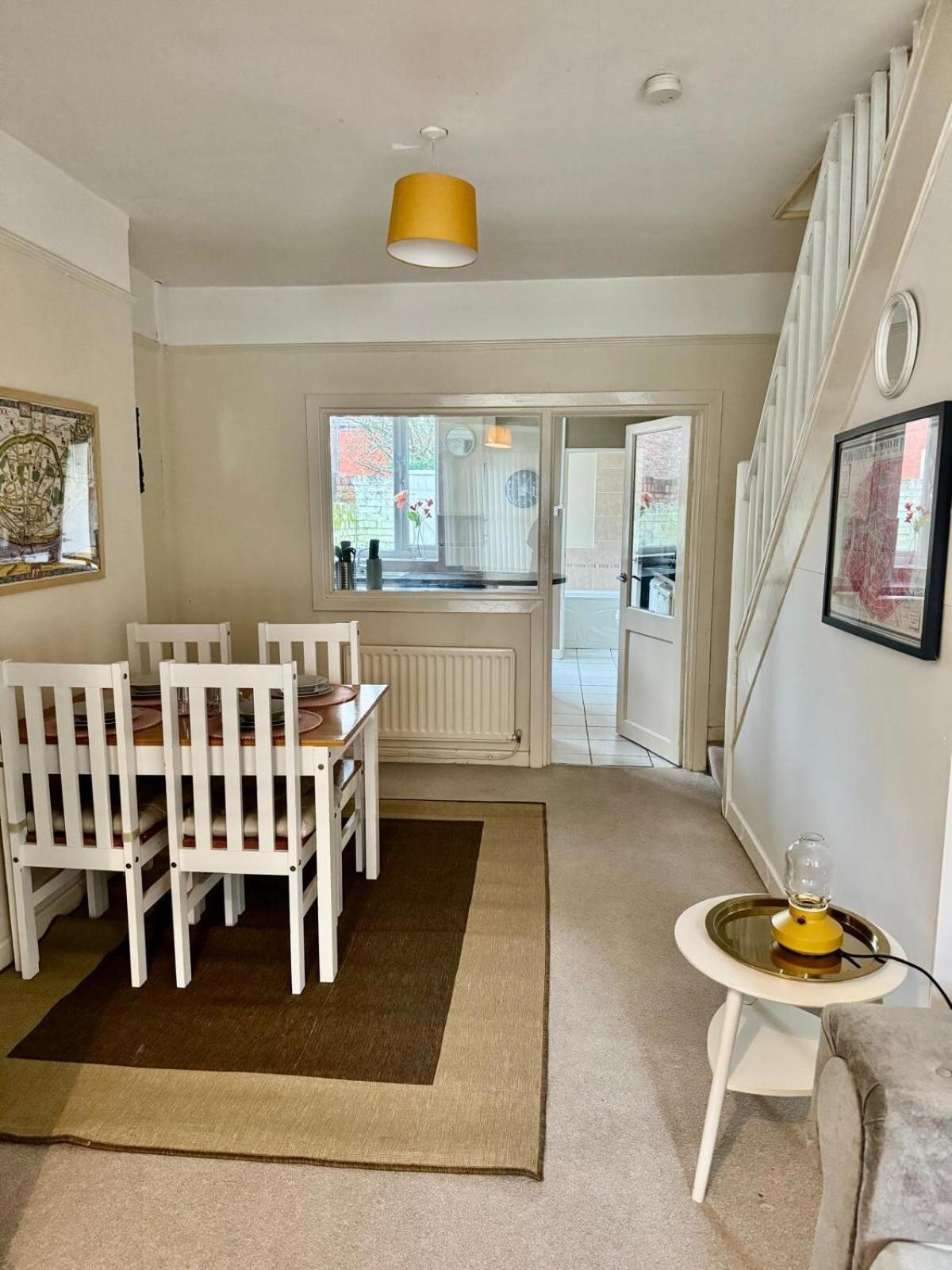 Charming Sefton Park Escape, Pet-friendly *