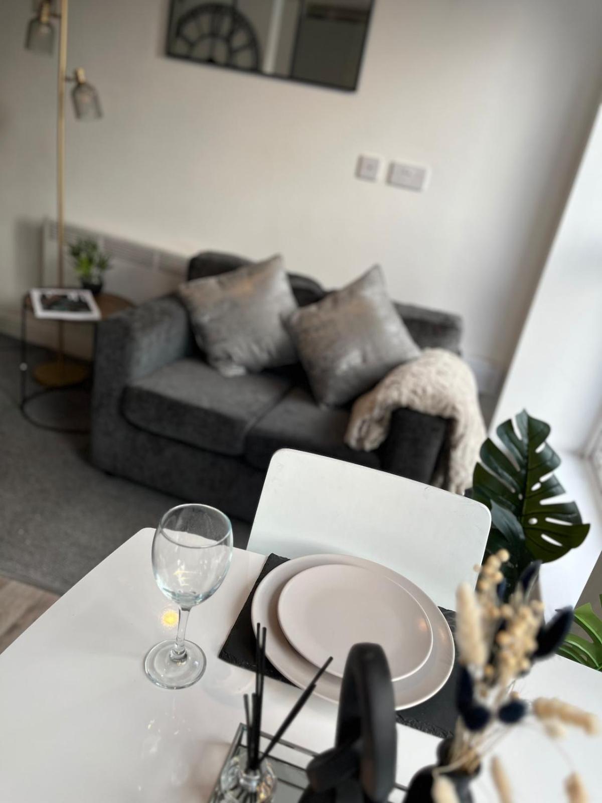 L1 - 3 Guests - Luxury *