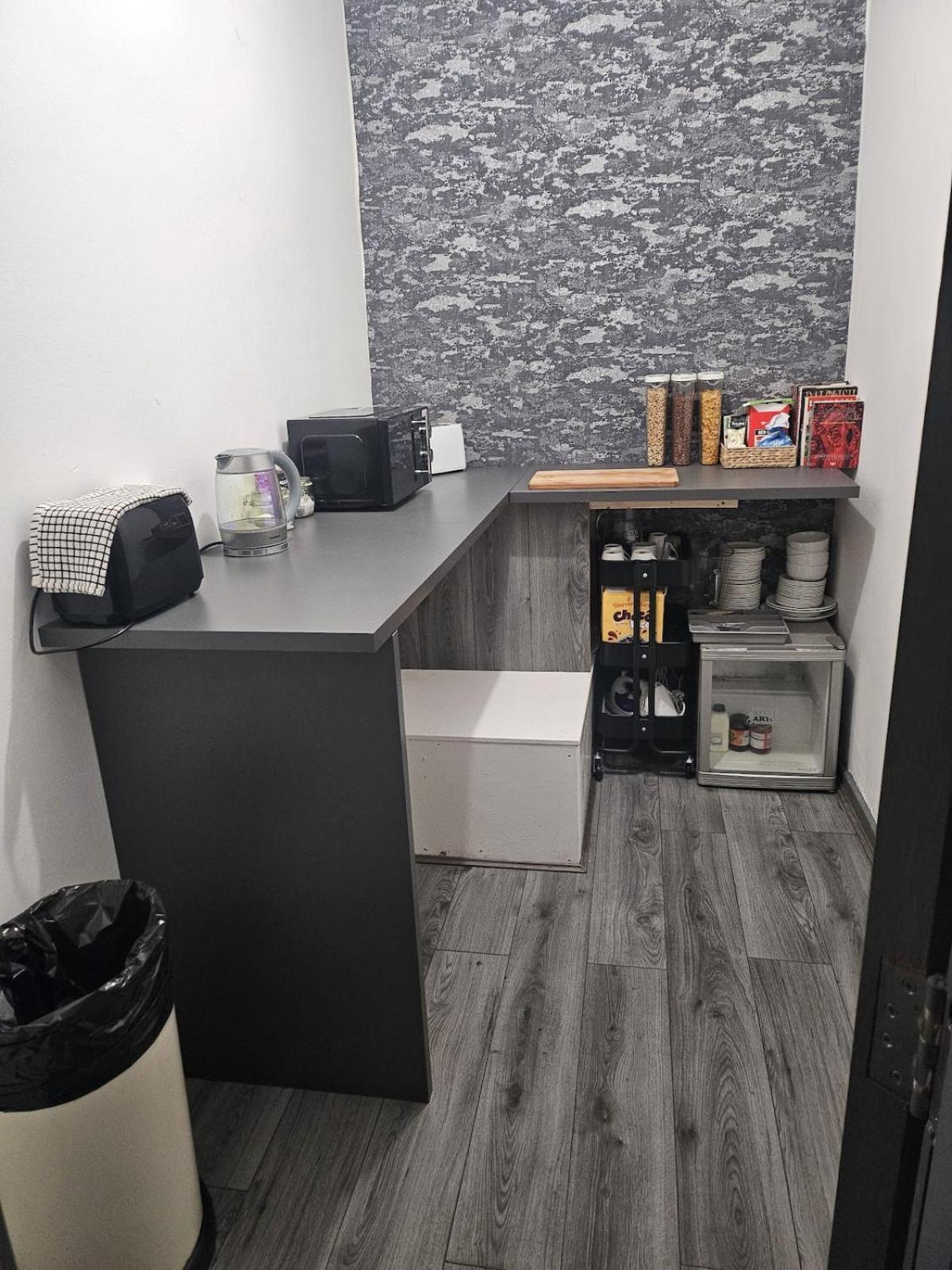 Anfield Space Sharing Apartment
