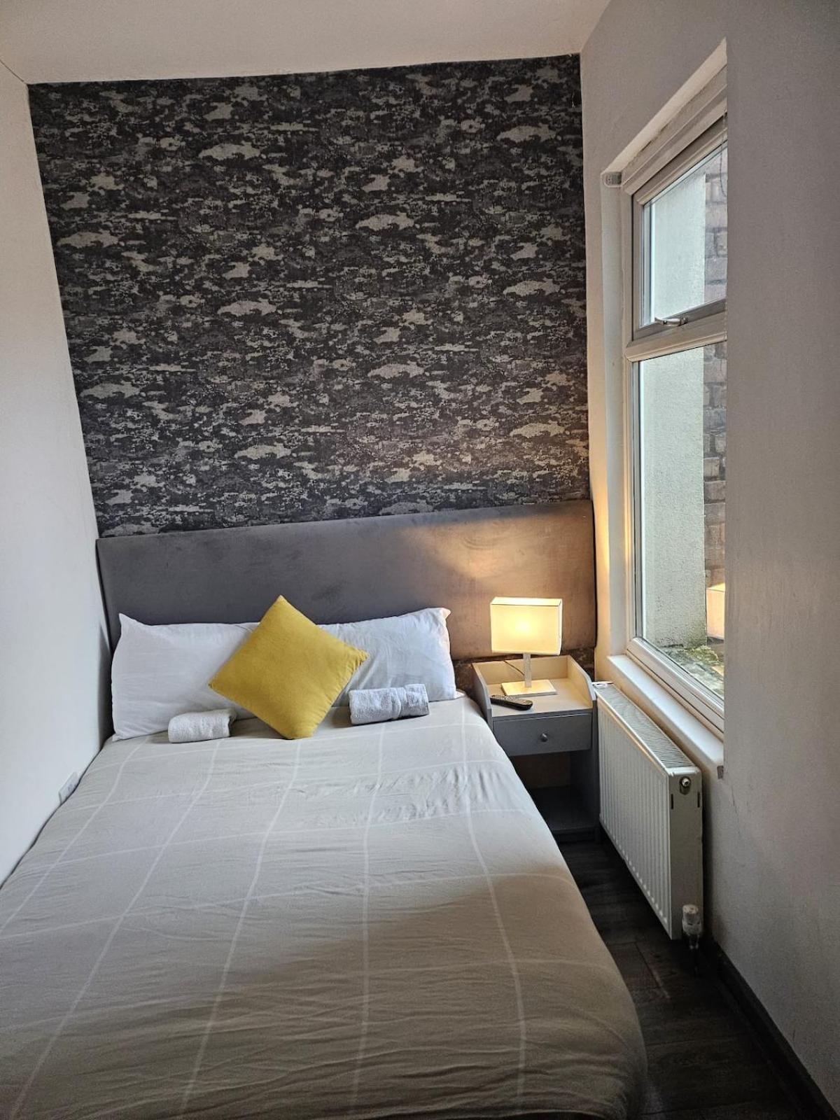 Anfield Space Sharing Apartment