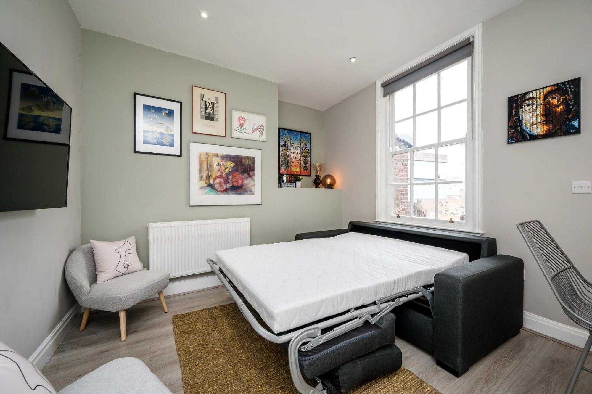 Lennon's Place Sleeping 5 Guests Apartment