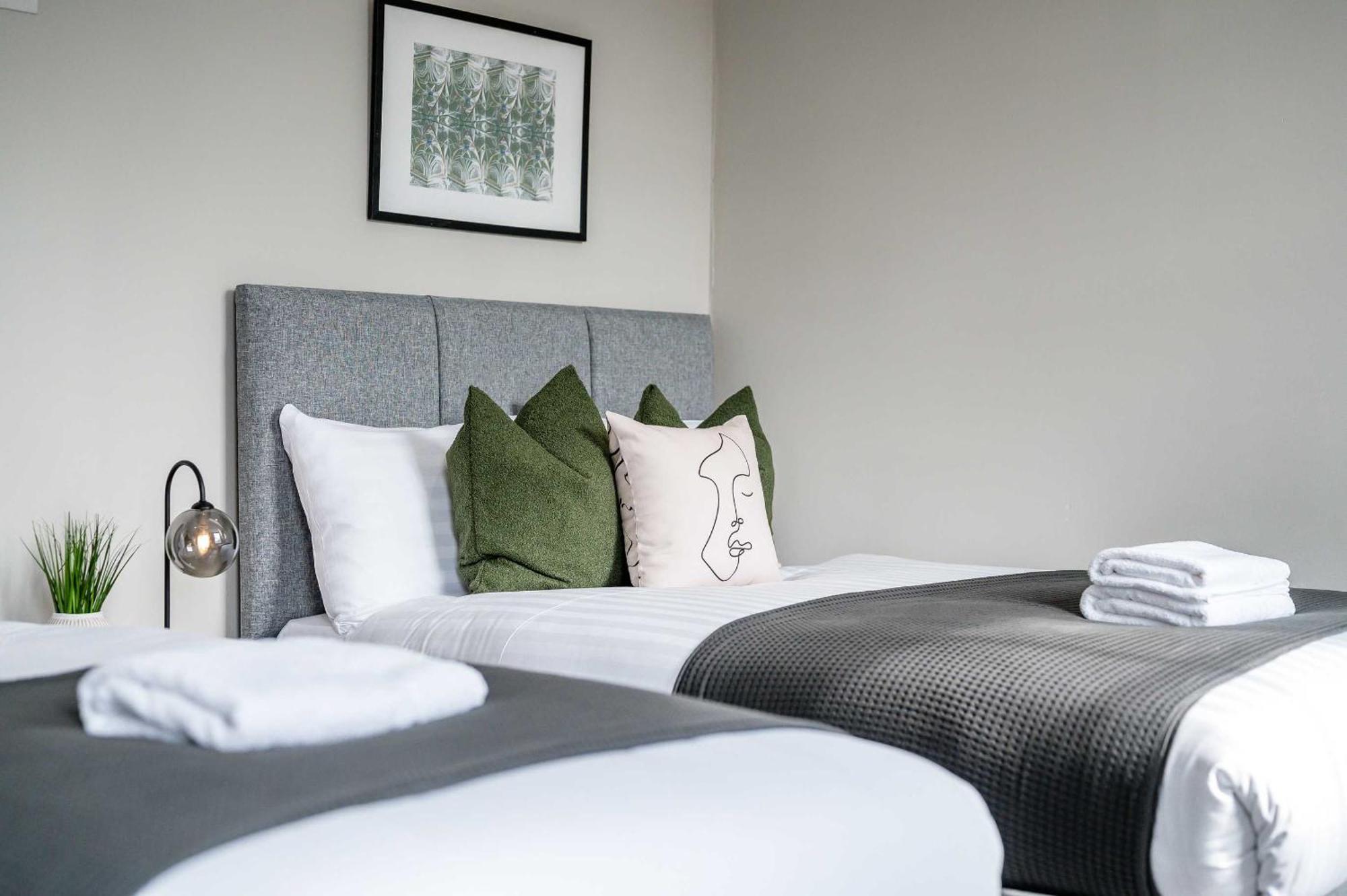 Apartment Lennon's Place Sleeping 5 Guests Liverpool