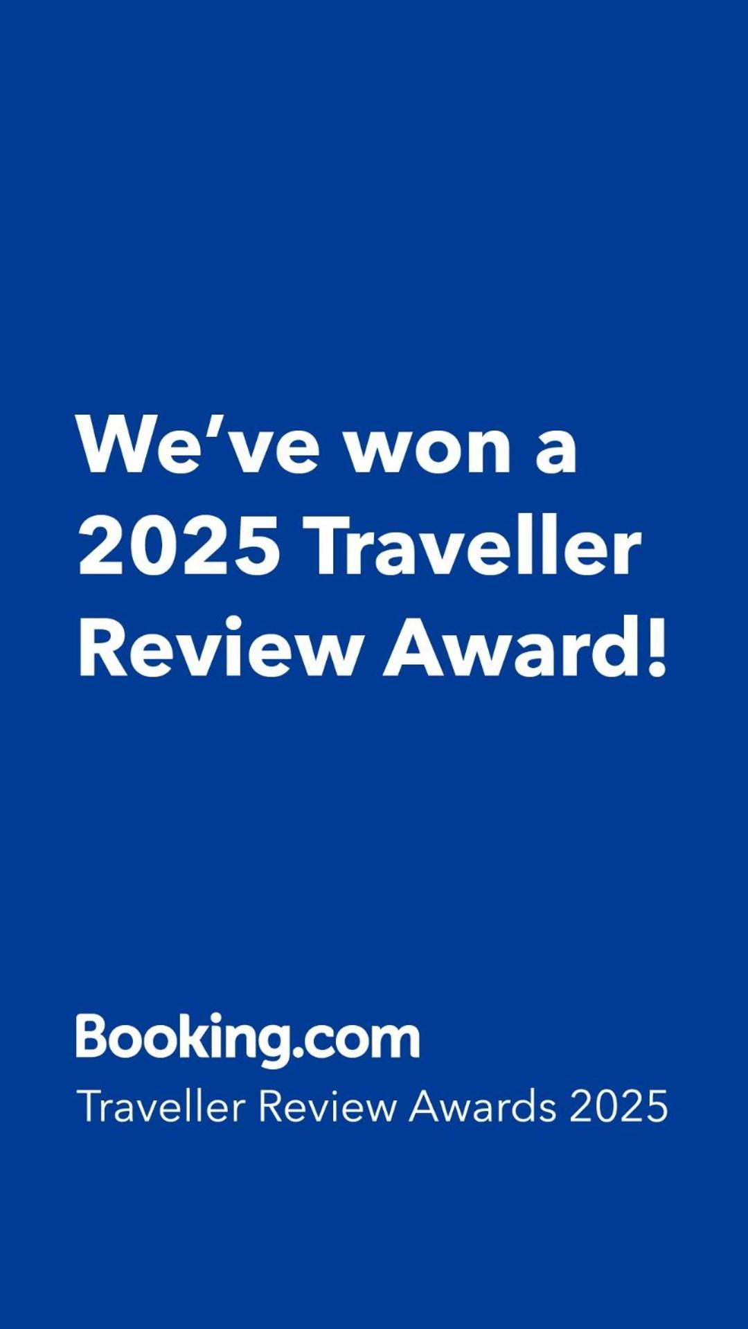 2025 Award Winner Peach House - 4 Bedrooms * Liverpool