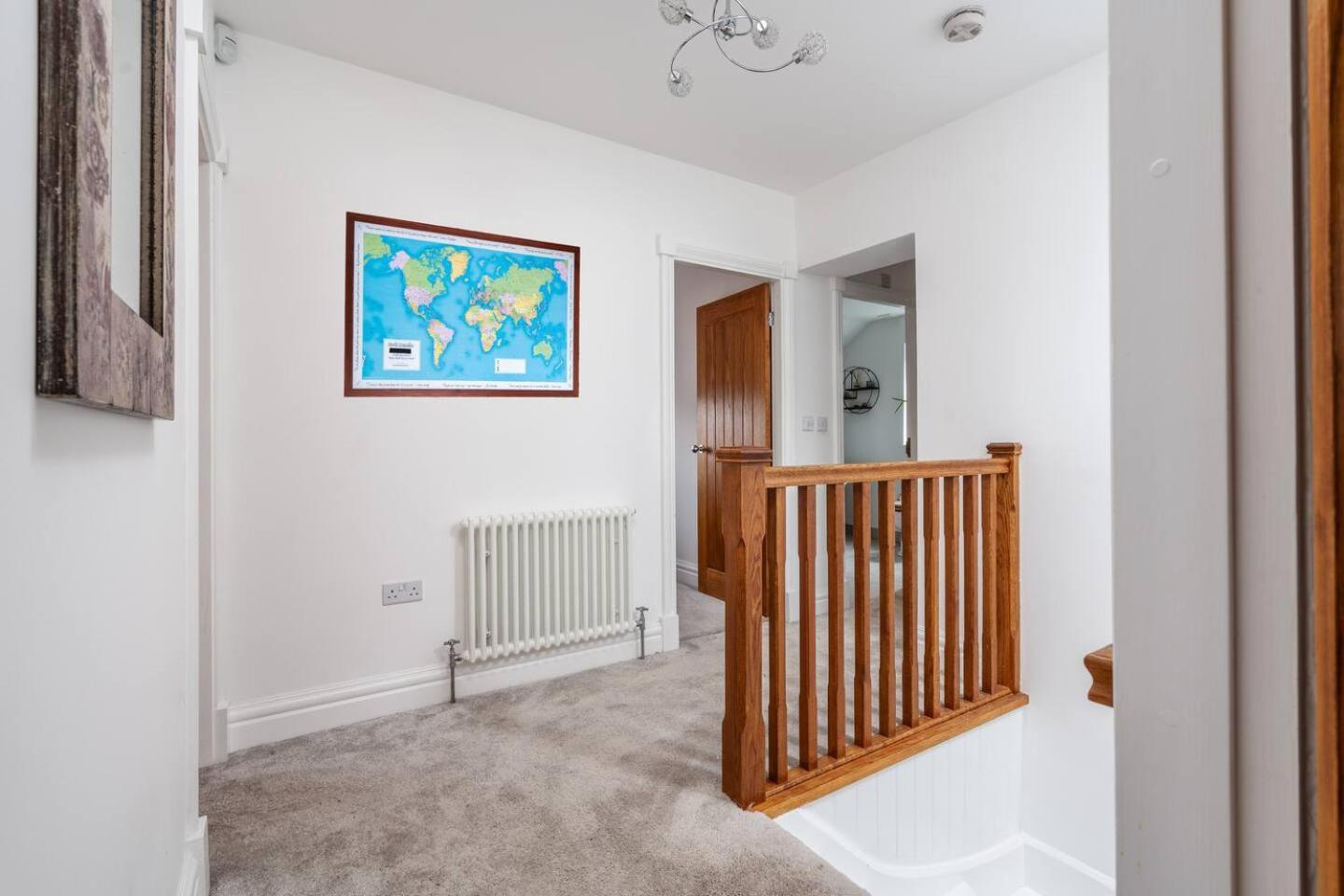 Historic Retreat With Large Garden Free Parking * Liverpool