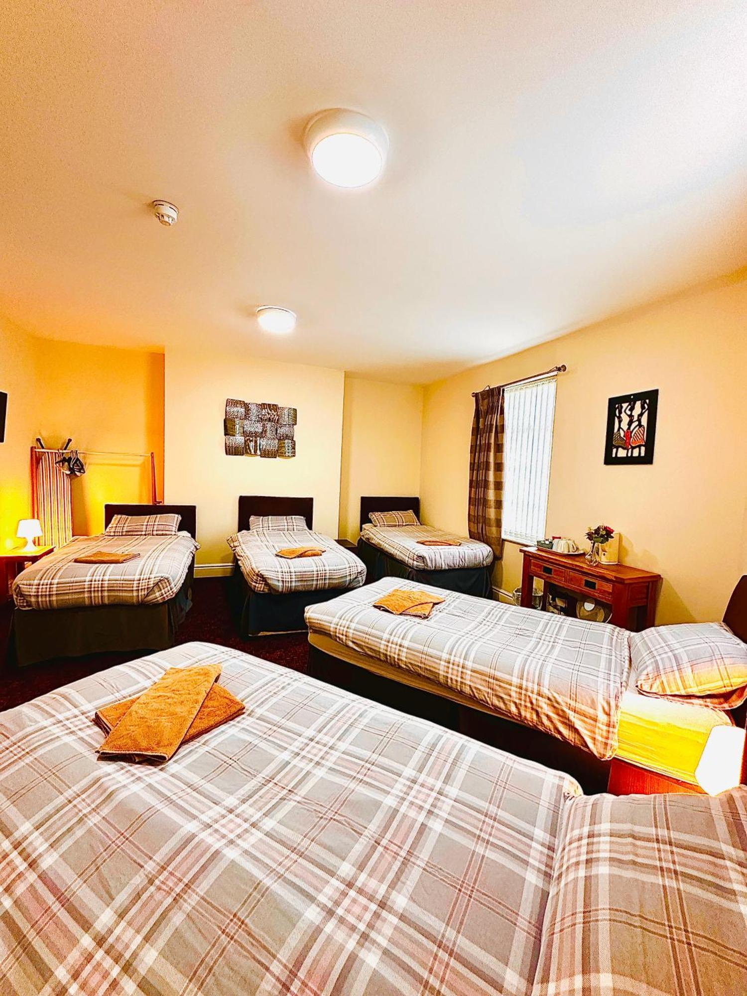 The Cabbage Hall Hotel *