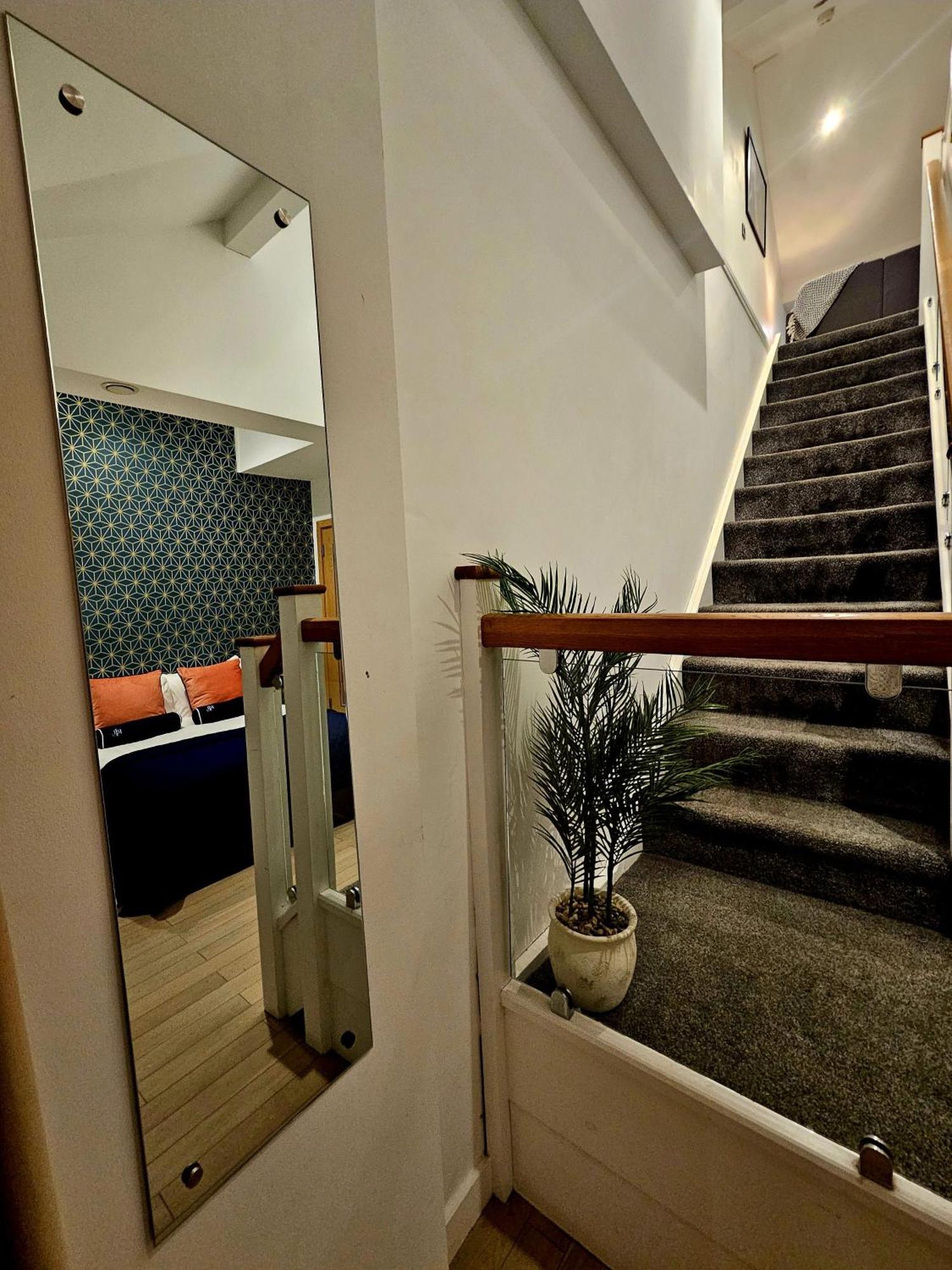Mccartney Place At The Cavern Quarter Holiday home Liverpool