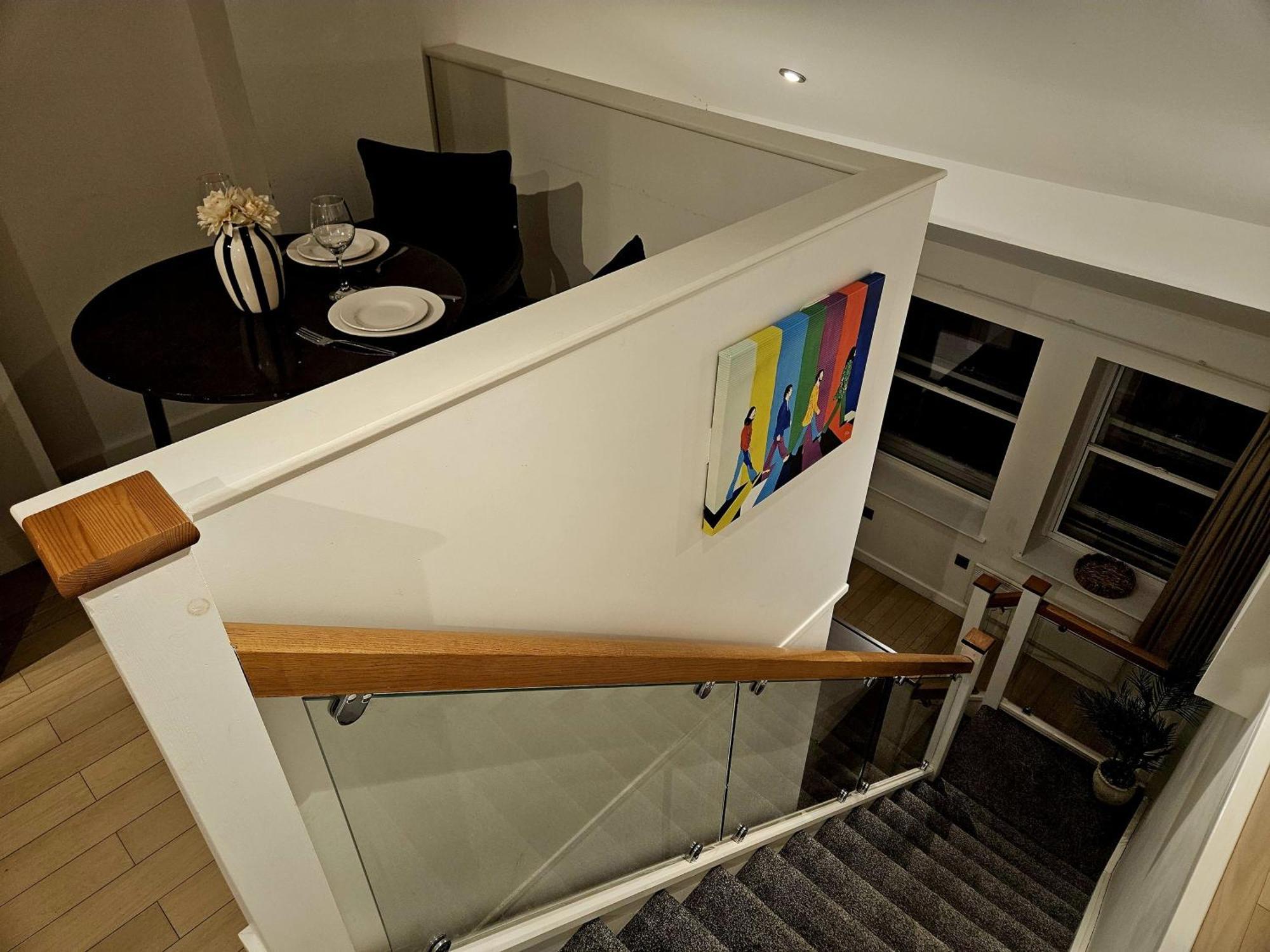 Mccartney Place At The Cavern Quarter *