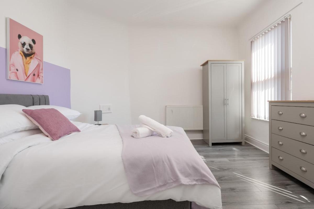 Contractor Long Saving Liverpool