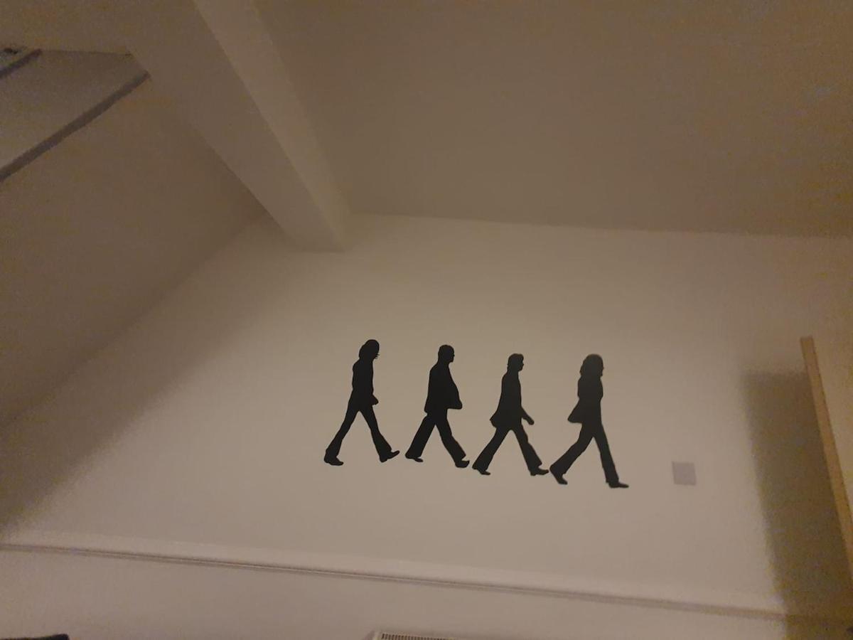 Let It Retreat , Anfield, Beatles Themed Holiday home *