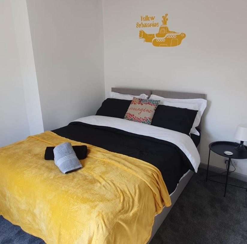 Holiday home Let It Retreat , Anfield, Beatles Themed Liverpool