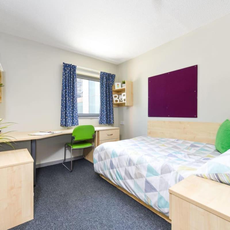 Apartment For Students Only - Capital Gate In *