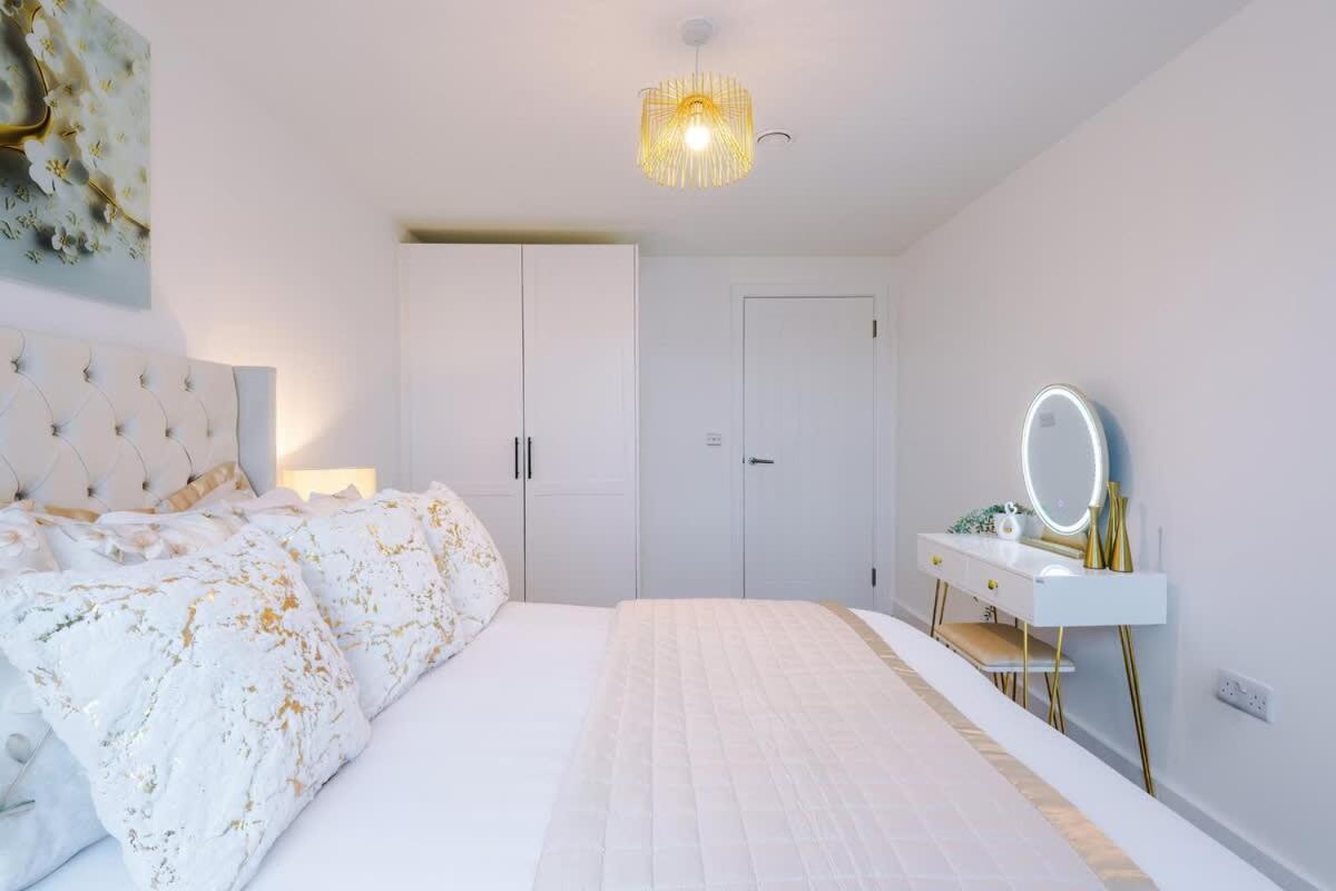 Apartment Prestige Point - Flat With Free Parking