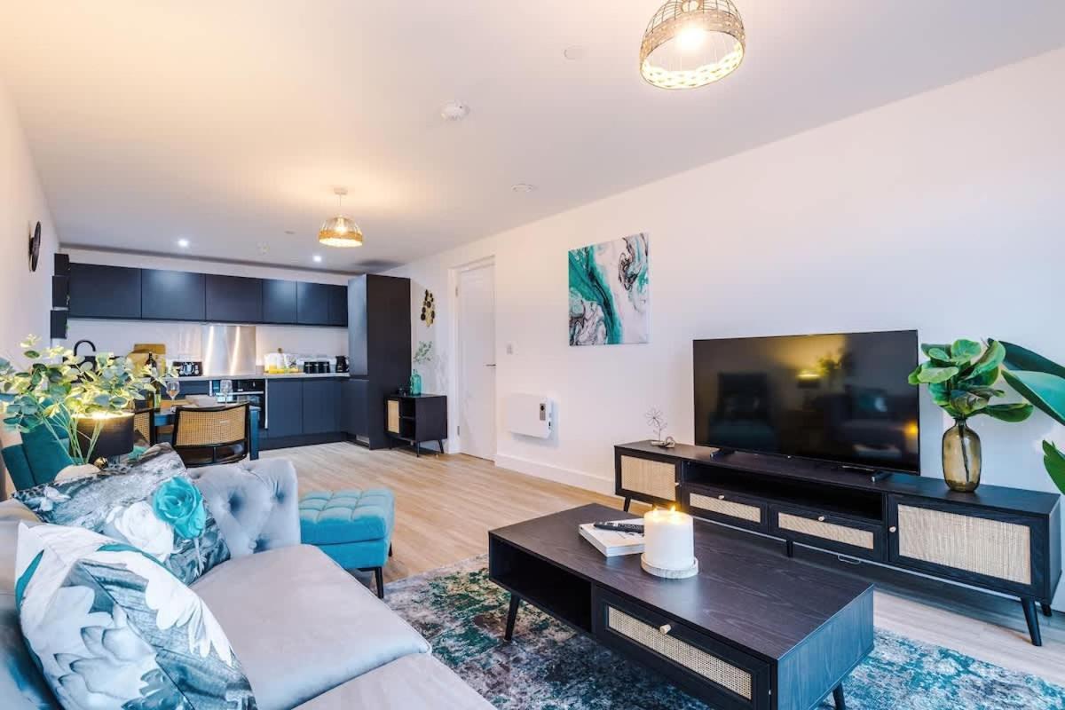 Prestige Point - Flat With Free Parking Apartment Liverpool