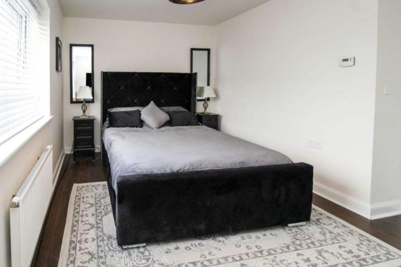 Walk To Airport - Luxury With Ev Charge - Fast Wifi Liverpool
