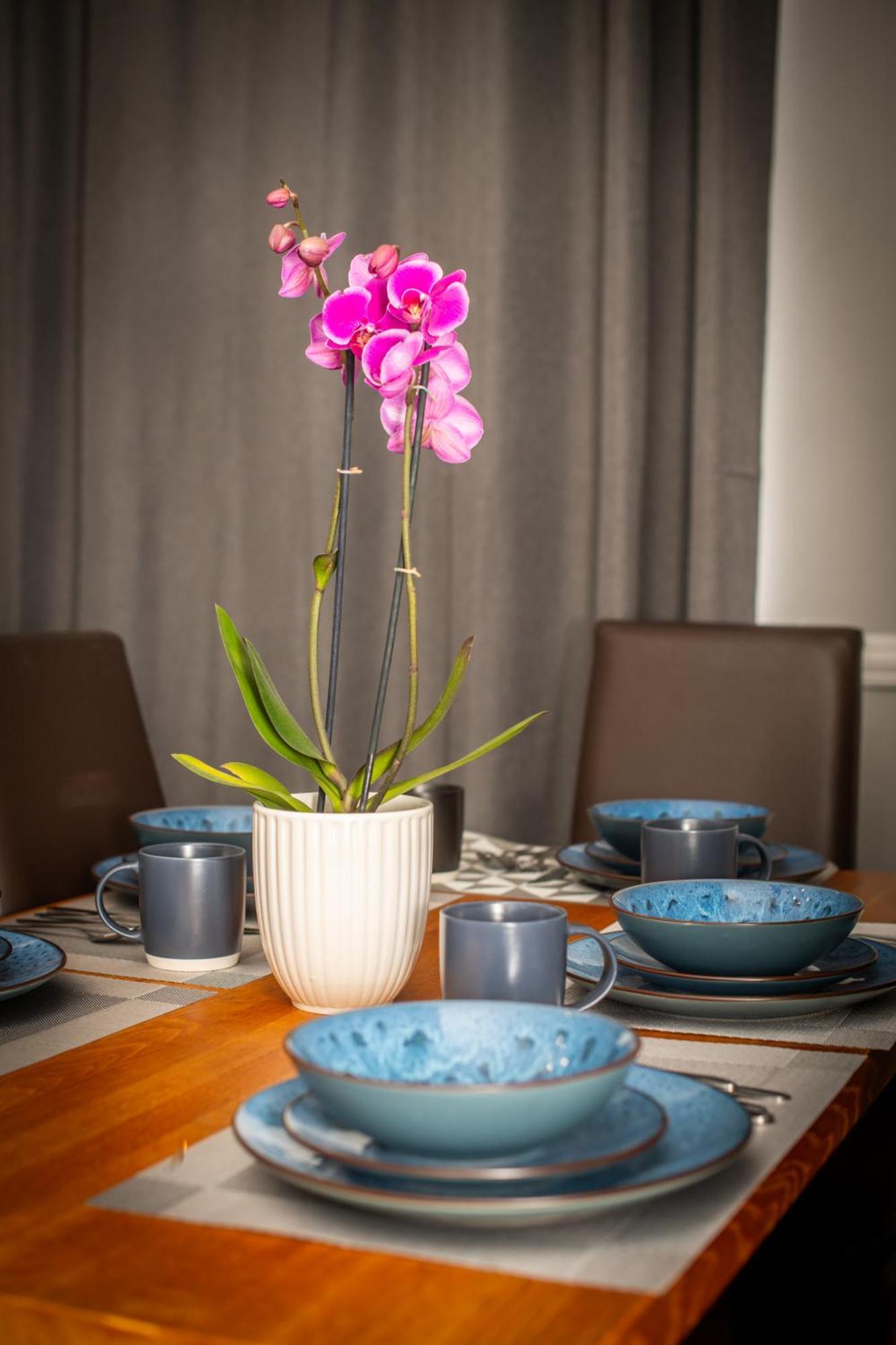 Apartment Swindon Liverpool