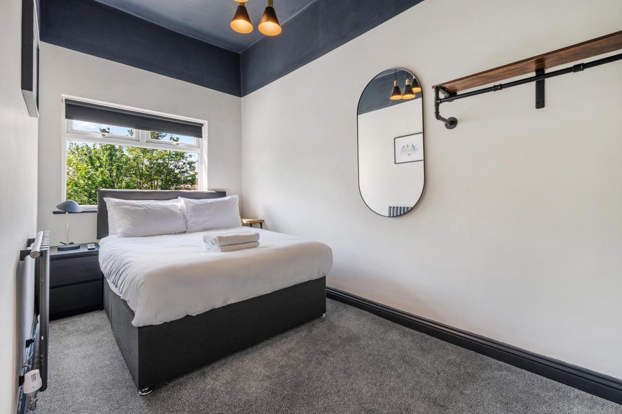 Holiday home Wrights Terrace - Air Host And - 4 Bedroom Liverpool