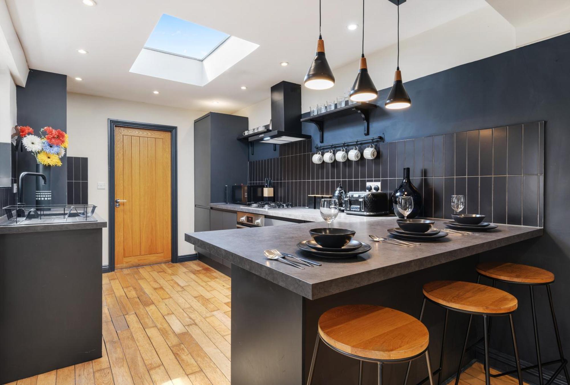 Wrights Terrace - Air Host And - 4 Bedroom Holiday home