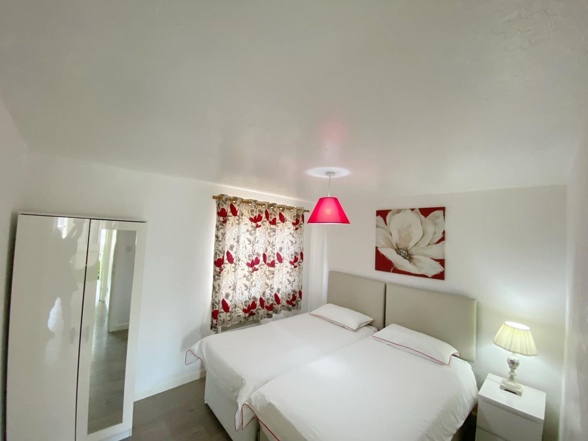 Apartment Stylish 2bedroom With Free Parking *