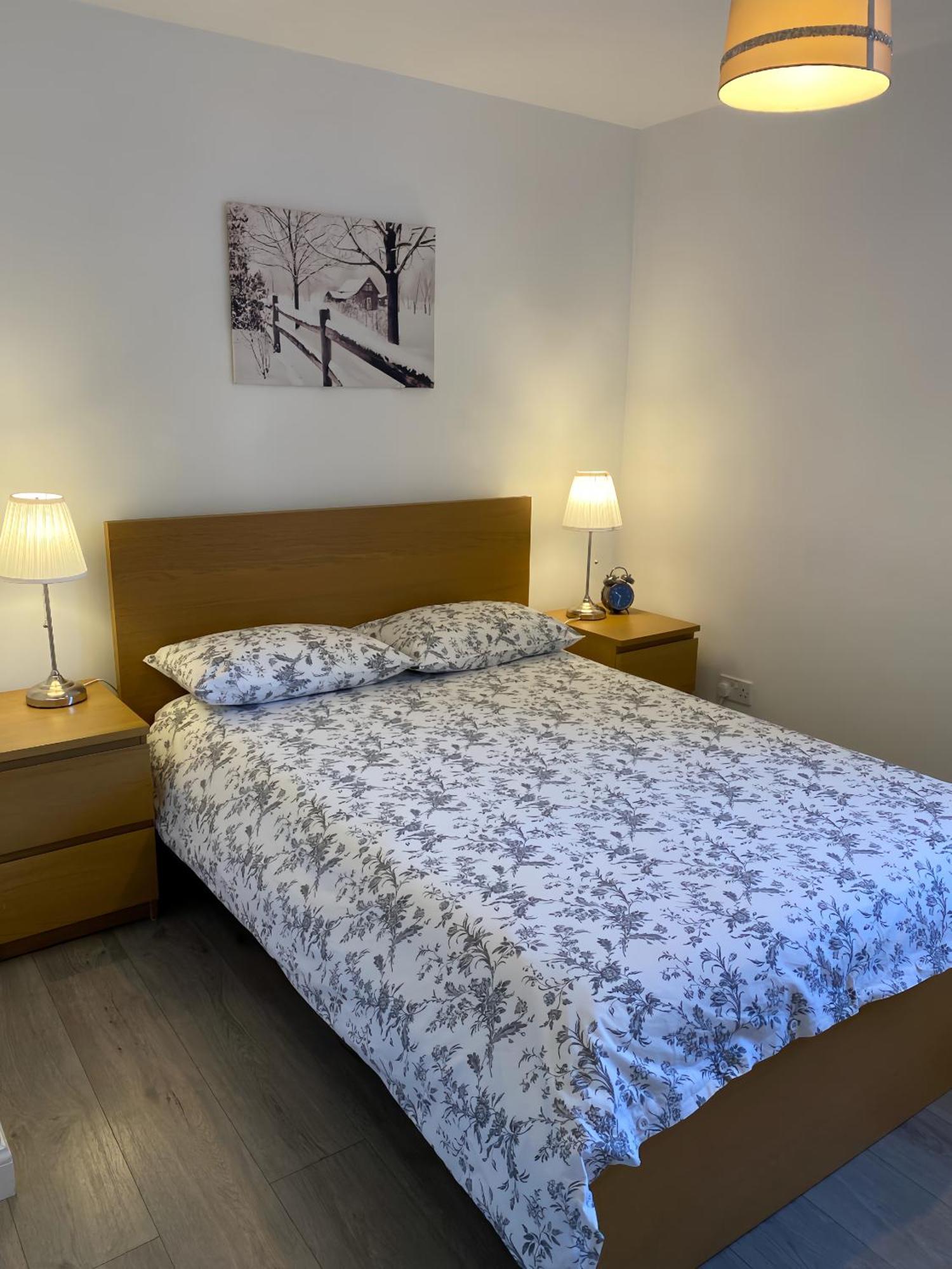 Apartment Stylish 2bedroom With Free Parking