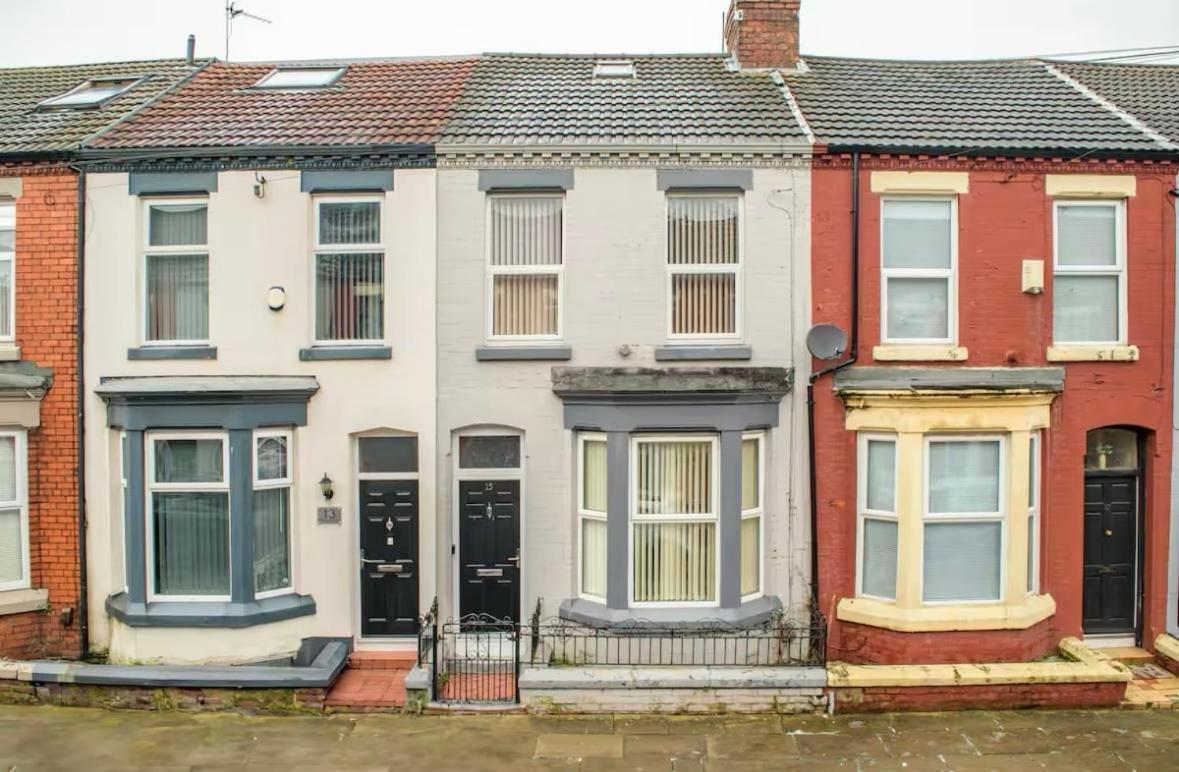 New 6-Bed House Close To Anfield Stadium & City Holiday home
