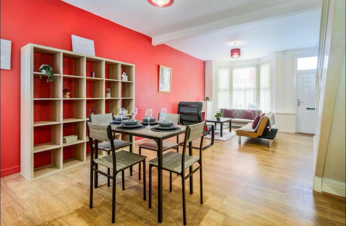 Holiday home New 6-Bed House Close To Anfield Stadium & City *