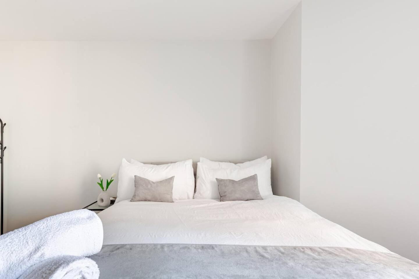 Apartment Luxury Oasis By Lvp - 1-bedroom Gem