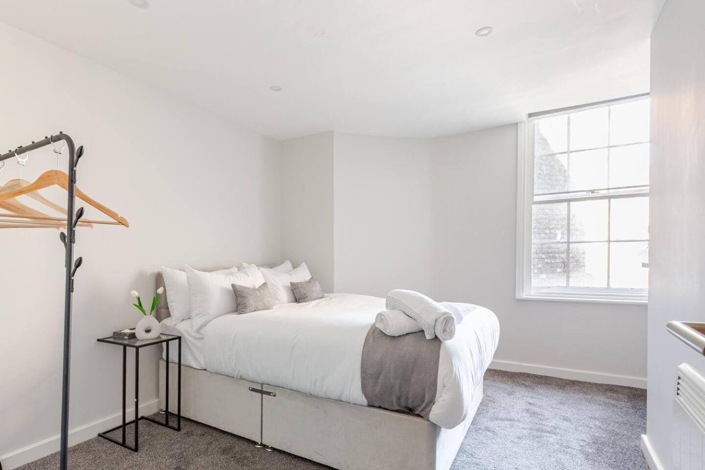 Luxury Oasis By Lvp - 1-bedroom Gem Apartment *