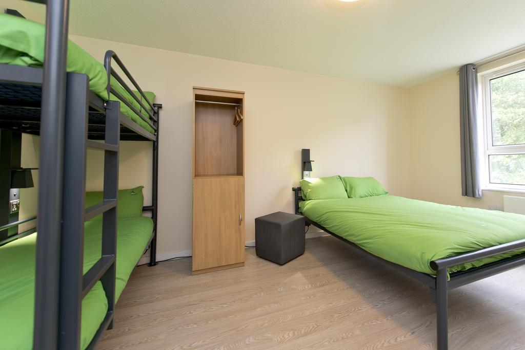 Hostel Yha Dock *